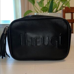 Theugi Black Leather Crossbody Bag